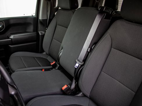 Used 2021 Chevrolet Silverado 1500 Custom w/ LPO, Dark Essentials Package image 24