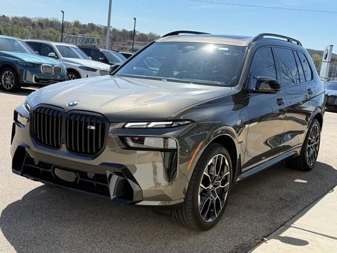 Used 2026 BMW X7 M60i w/ Executive Package AWD/4WD image 6
