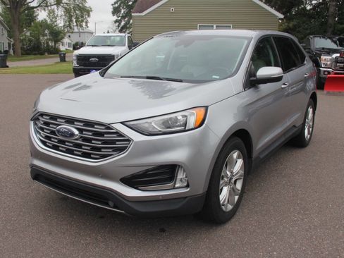 Certified 2022 Ford Edge Titanium image 10