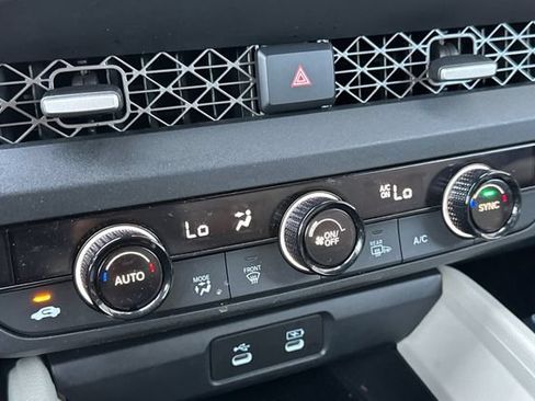 Used 2024 Honda Accord EX image 26
