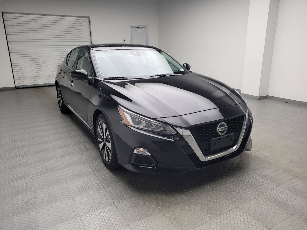 Used 2022 Nissan Altima 2.5 SV w/ SV Premium Package FWD image 13