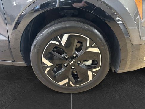 Used 2023 Kia Niro Wind FWD image 15