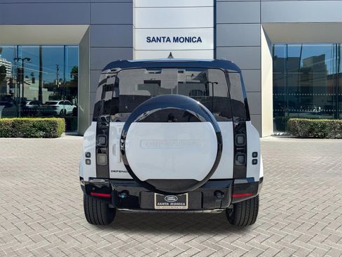 New 2026 Land Rover Defender 110 X-Dynamic SE AWD/4WD image 6