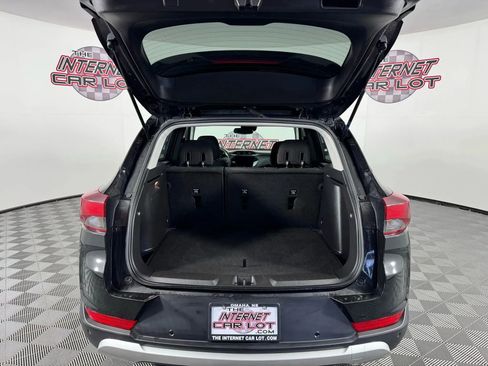 Used 2023 Chevrolet TrailBlazer LT w/ Convenience Package image 27