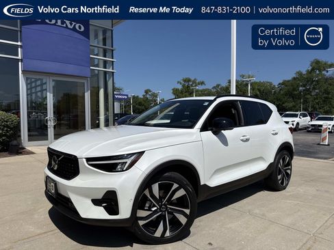 Certified 2023 Volvo XC40 B5 Plus w/ Protection Package Premier AWD/4WD image 1