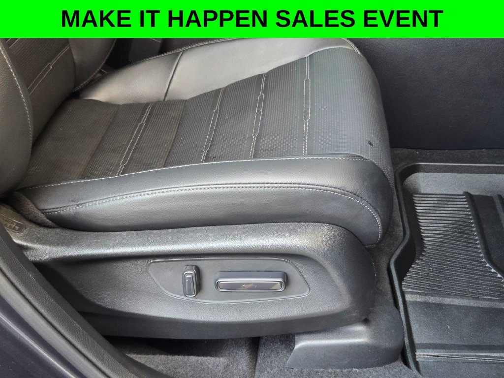 Used 2025 Honda CR-V EX-L image 27