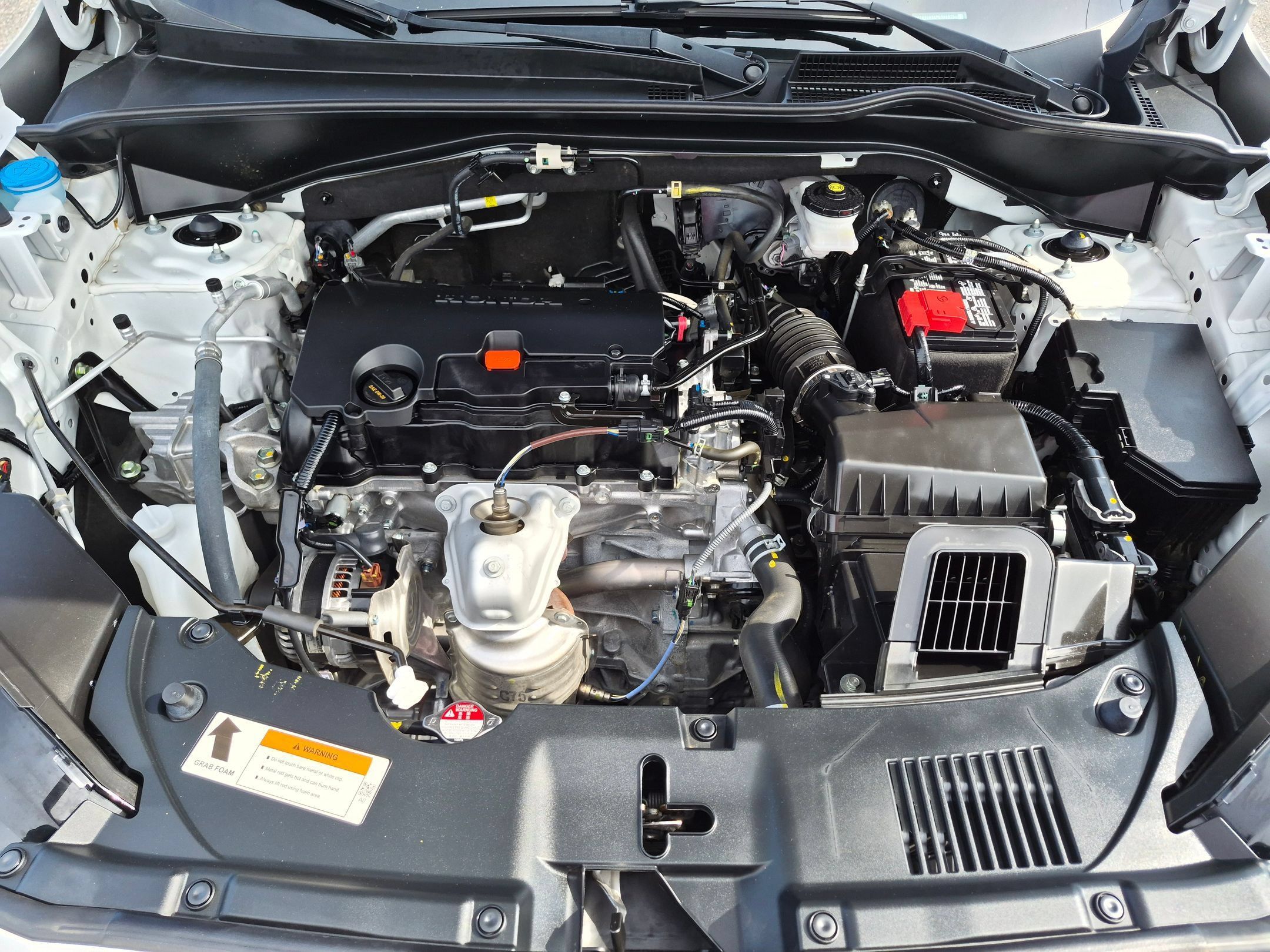 Used 2025 Honda HR-V LX image 37