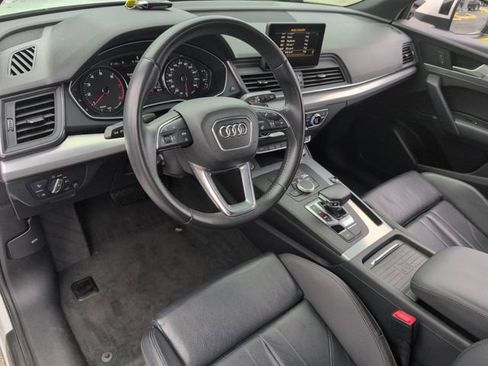 Used 2020 Audi Q5 2.0T Premium AWD/4WD image 10