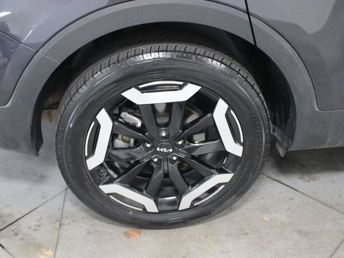 Used 2025 Kia Telluride S FWD image 54