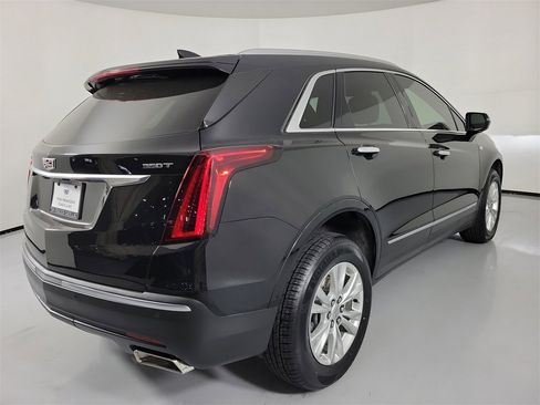 Certified 2023 Cadillac XT5 Luxury image 4