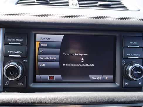 Used 2010 Land Rover Range Rover Supercharged AWD/4WD image 27