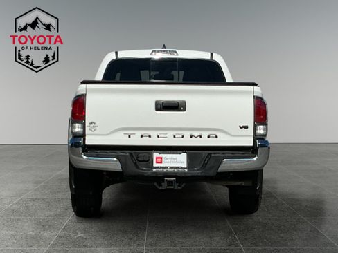 Certified 2023 Toyota Tacoma TRD Off-Road AWD/4WD image 4