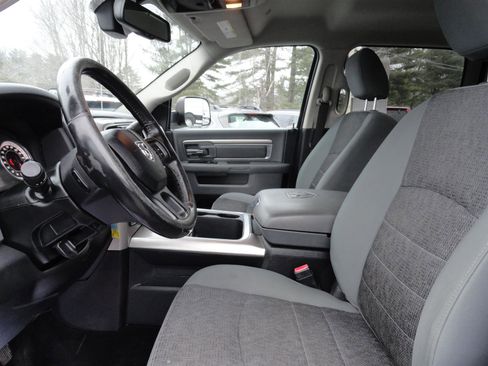 Used 2017 RAM 3500 Big Horn w/ Sport Appearance Group image 13