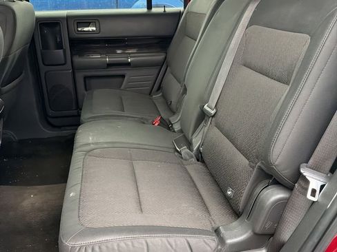 Used 2013 Ford Flex SEL image 9