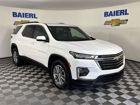 Used 2023 Chevrolet Traverse LT AWD/4WD image 7
