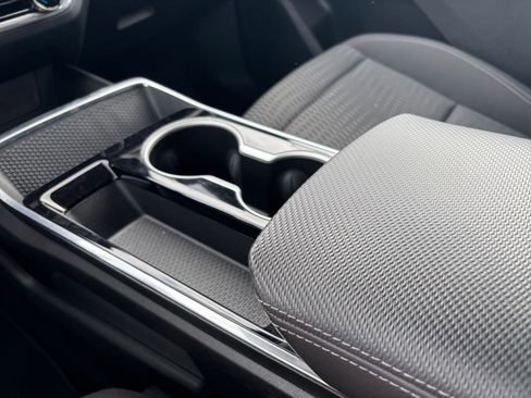 Used 2025 Chevrolet Equinox LT image 42