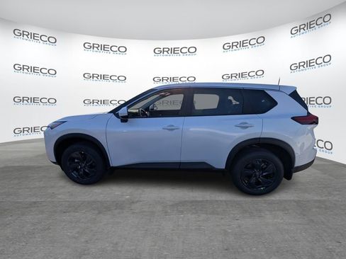 New 2026 Nissan Rogue SV w/ Cold Weather Package FWD image 5