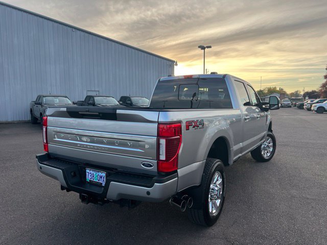 Used 2022 Ford F350 Platinum w/ FX4 Off-Road Package AWD/4WD image 5