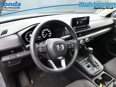 Used 2025 Honda CR-V LX image 14