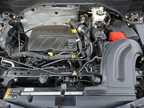Certified 2023 Buick Encore GX Preferred w/ Cold Weather Comfort Package FWD image 28