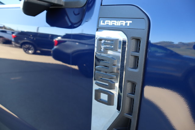 New 2027 Ford F350 Lariat w/ Lariat Ultimate Package AWD/4WD image 9