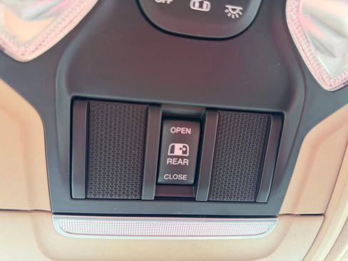 Used 2020 RAM 2500 Tradesman image 27