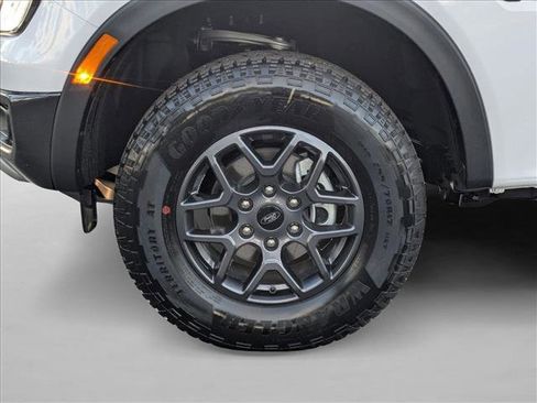 New 2025 Ford Ranger XLT w/ FX4 Off-Road Package image 9