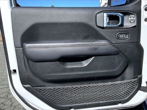 Certified 2021 Jeep Wrangler Unlimited Rubicon image 26