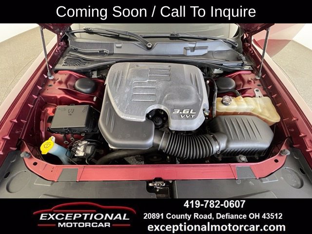 Used 2017 Dodge Challenger SXT RWD image 44