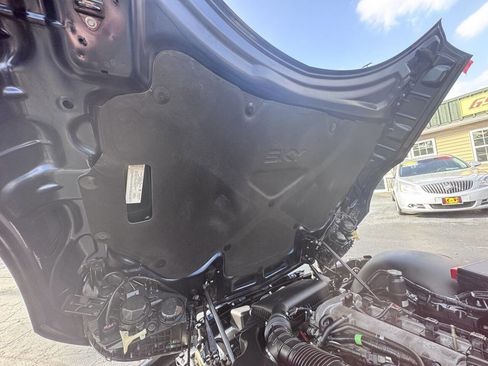 Used 2007 Saturn Sky w/ Premium Trim Pkg image 38