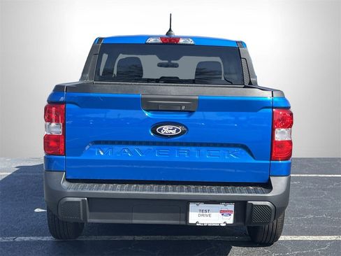 New 2025 Ford Maverick XL image 21