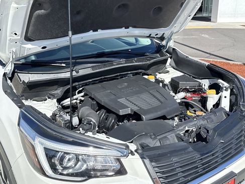 Used 2020 Subaru Forester Touring AWD/4WD image 7