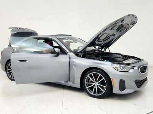 Used 2025 BMW 230i Coupe RWD image 13