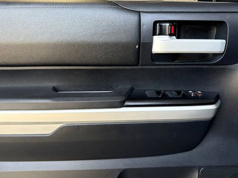 Used 2016 Toyota Tundra SR5 RWD image 11