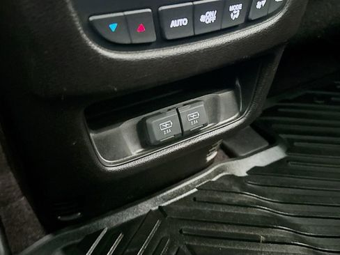 Used 2017 Acura MDX SH-AWD w/ Technology Package image 32