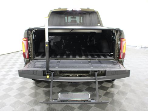 Used 2024 Ford F150 Raptor AWD/4WD image 27