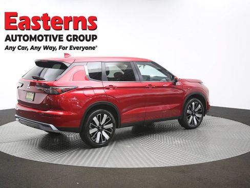 Used 2025 Mitsubishi Outlander SE FWD image 82