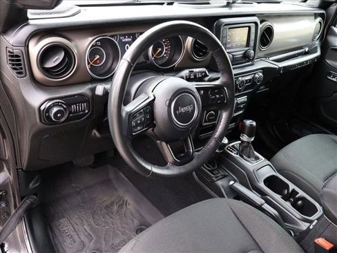 Used 2018 Jeep Wrangler Sport AWD/4WD image 10