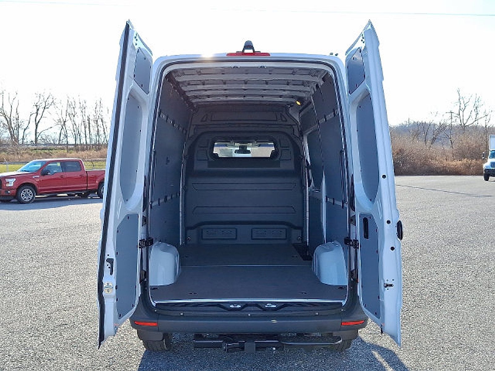 Used 2026 Mercedes-Benz Sprinter 2500 image 8
