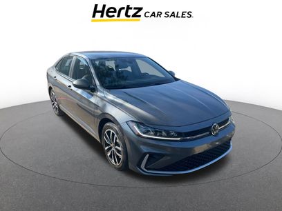 Used 2025 Volkswagen Jetta SE