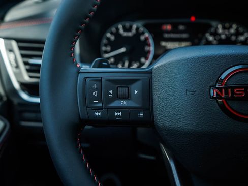 New 2026 Nissan Rogue SV image 21