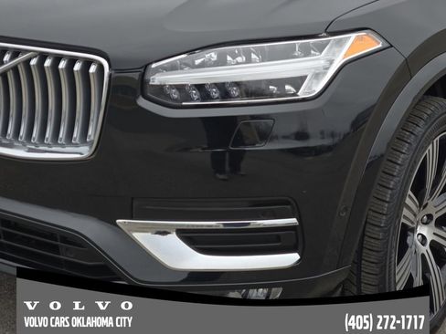 Certified 2023 Volvo XC90 B6 Ultimate w/ Protection Package Premier image 8