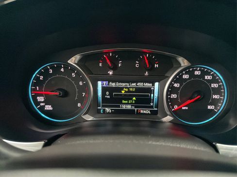 Used 2018 Chevrolet Traverse LT FWD image 33