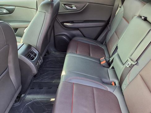 Used 2021 Chevrolet Blazer RS w/ Enhanced Convenience Package image 11