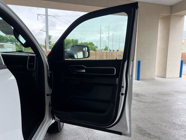 Used 2025 RAM 1500 Big Horn AWD/4WD image 18