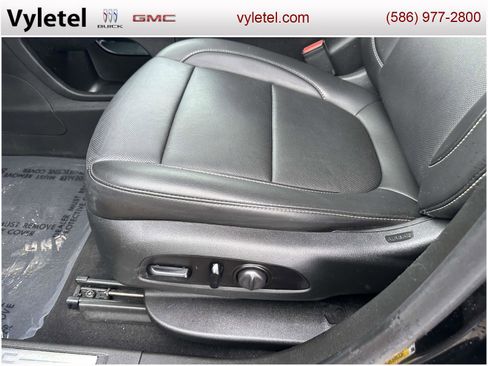 Used 2021 GMC Acadia SLT w/ Elevation Edition image 20