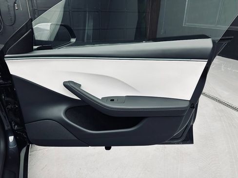 Used 2026 Tesla Model 3 RWD image 27