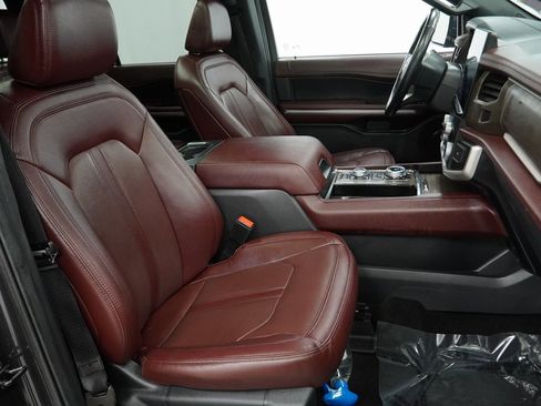 Used 2023 Ford Expedition Max Limited image 50