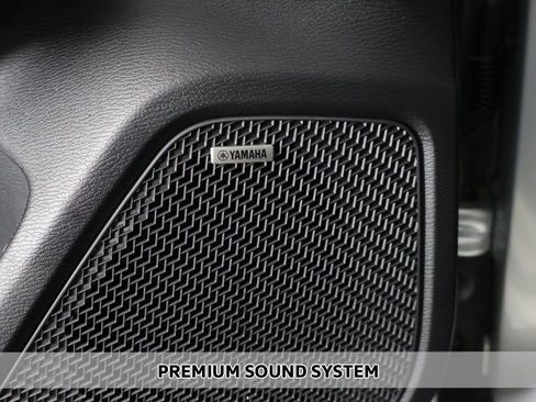 New 2026 Mitsubishi Outlander SE image 4