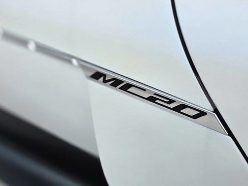Used 2024 Maserati MC20 Cielo RWD image 72